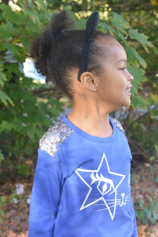 Kid's Fashion Fridays: Mini Chica Fashion: Sparkle Kitty Tee + Metallic Skinny Pant