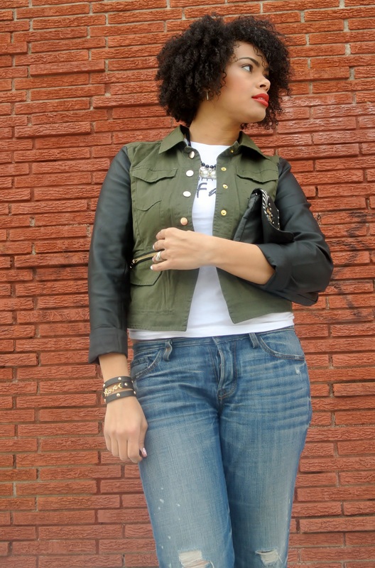 Chica Fashion: Telemundo Acceso Total: CureDiva: Faux Leather Sleeve Jacket + Chica Fashion Tee