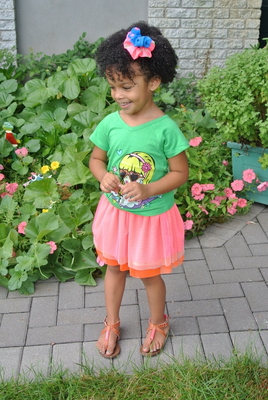 Mini Chica Fashion: Graphic Tee + Tulle Skirt