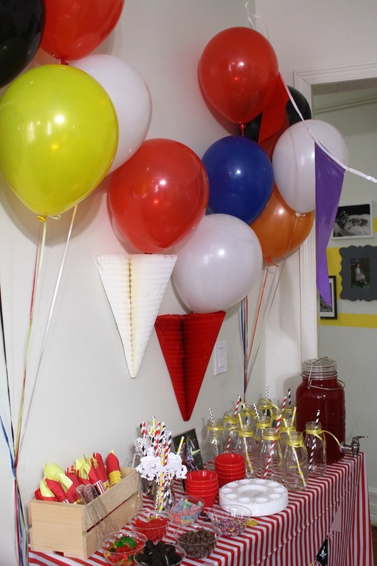 Aarlen's 3rd Birthday: Pippi Longstocking Party - Party Decor #chicafashionblog