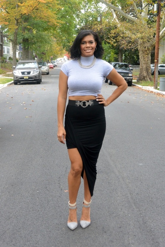 30th Birthday Outfit: Turtle Neck Crop Top + Asymmetrical Draped Skirt #ChicaFashion