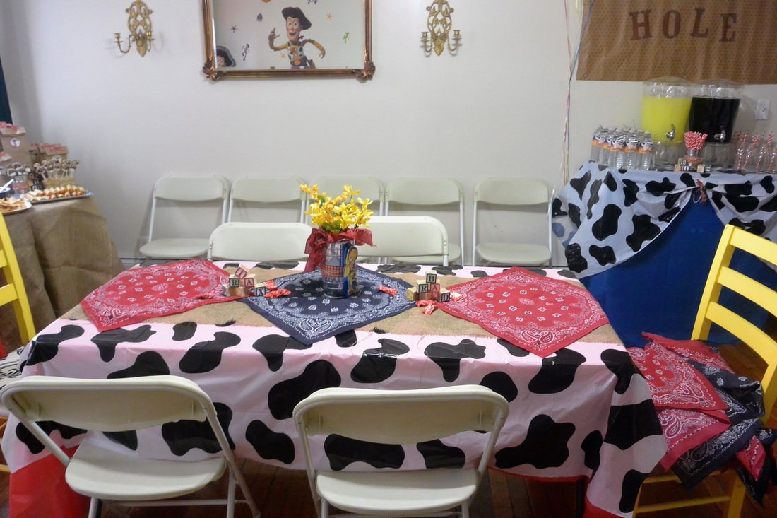 Aarlen's First Birthday: Woody's Round Up Western Party #chicafashionblog