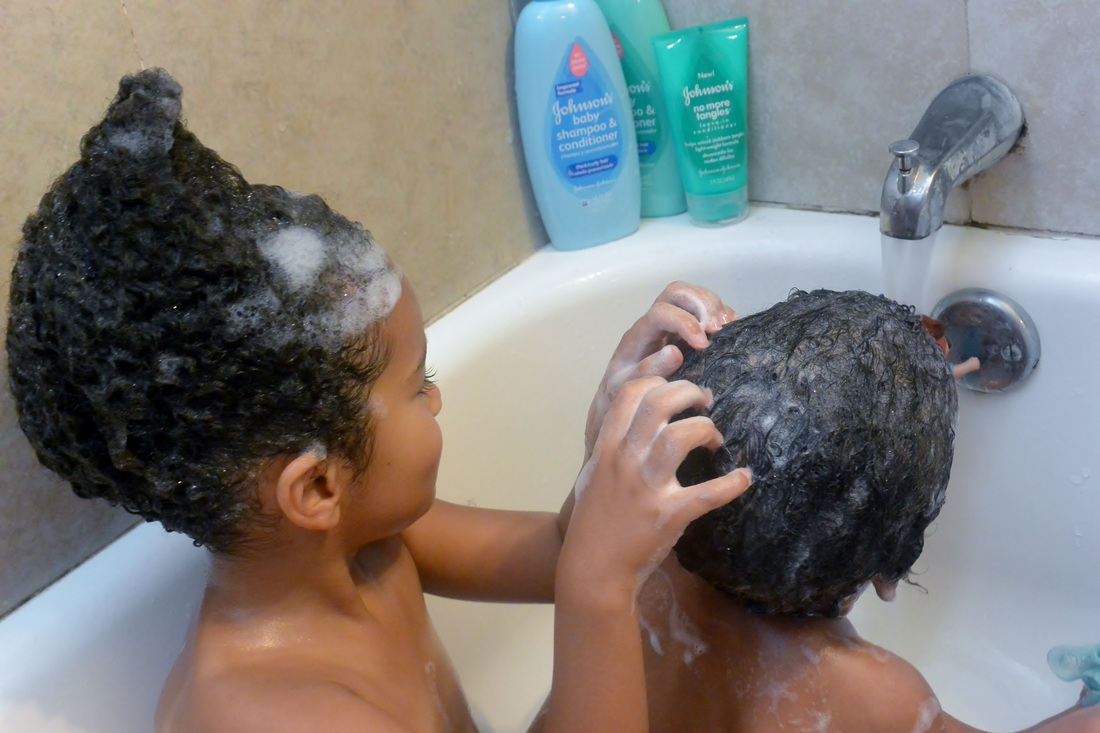 Mini Chica Fashion: Back to School Hair Regimen with JOHNSON’S® NO MORE TANGLES®