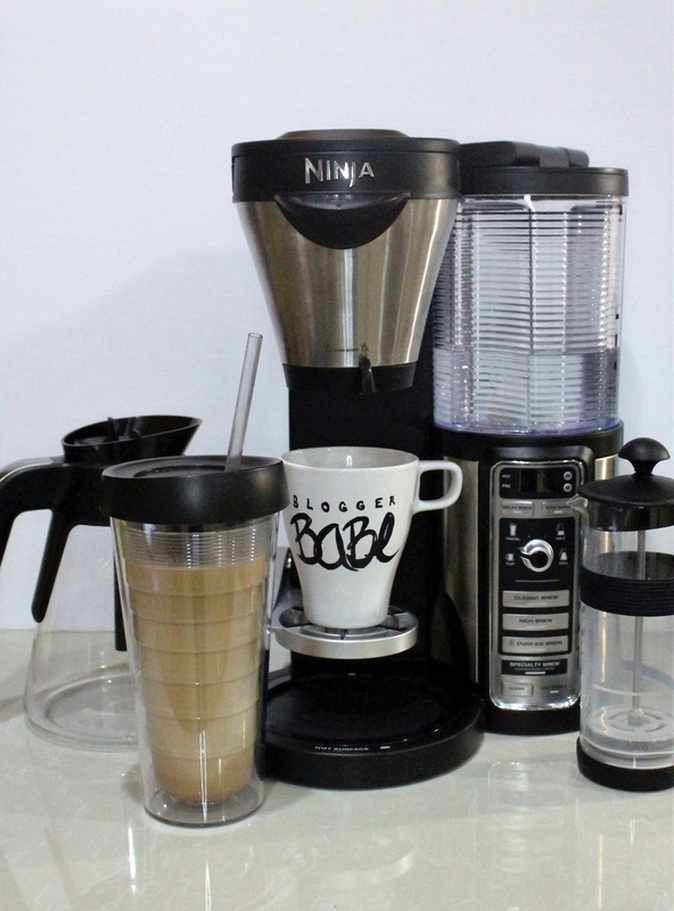 Review for the Coffee Lovers: The Ninja Coffee Bar #ChicaFashionBlog