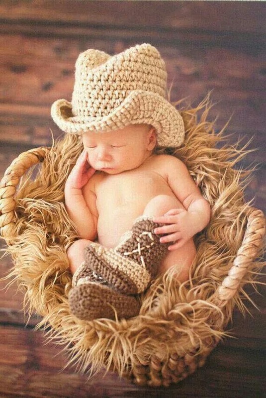 Little Cowboy: My Western Themed Baby Shower #chicafashionblog