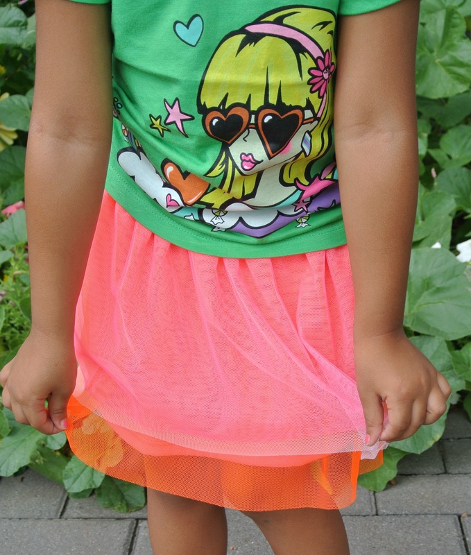 Mini Chica Fashion: Graphic Tee + Tulle Skirt