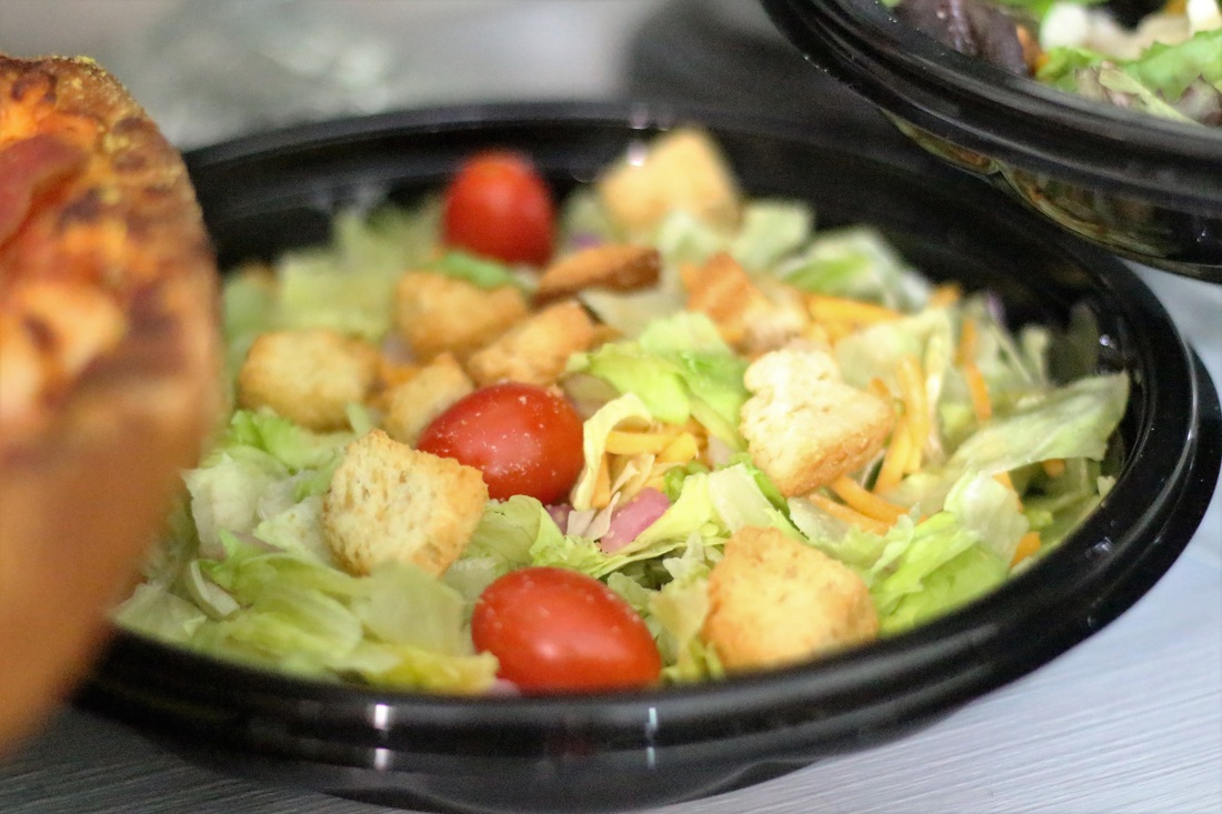Domino's Back to School Pizza Party -  Classic Garden Salad - Chica Fashion Blog